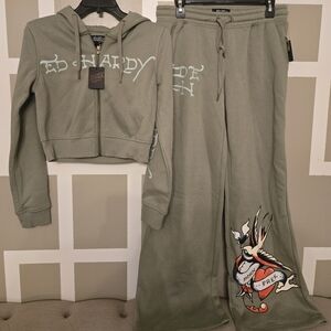 Ed Hardy Olive Green Hoodie and Sweatpants Set